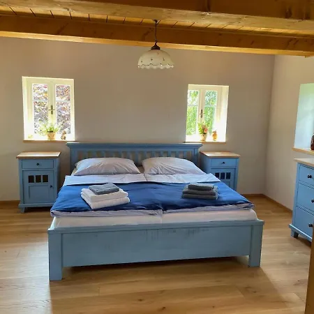 Na Vlčí Hoře Apartamento *